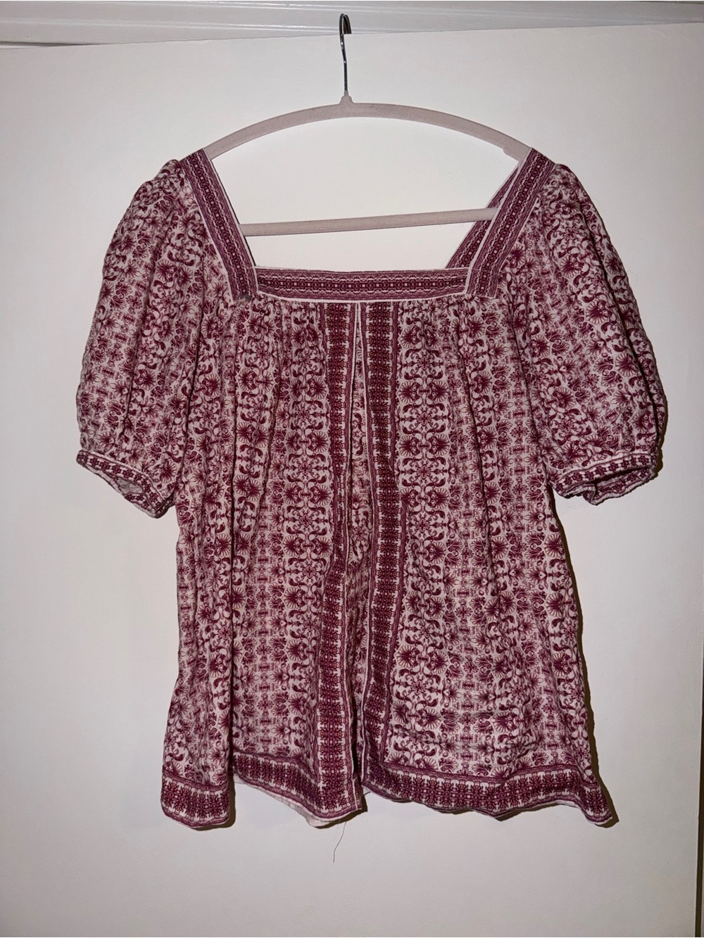 Boho Square-Neck Puff Sleeve Top in Burgundy Print